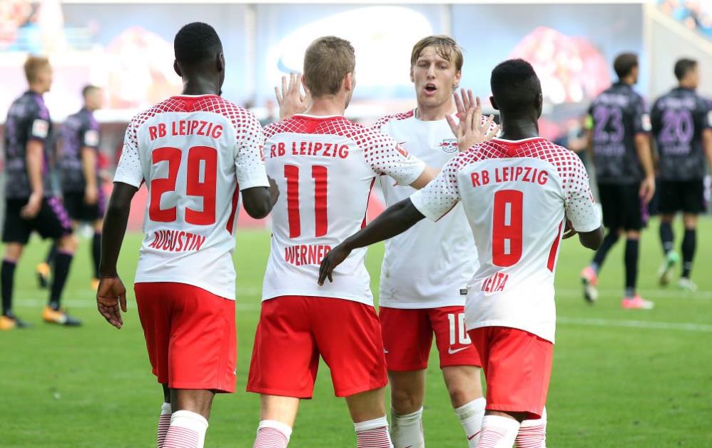 成都蓉城主帅徐正源获三年合同，球队续约并引进强援，有望冲击双冠王。