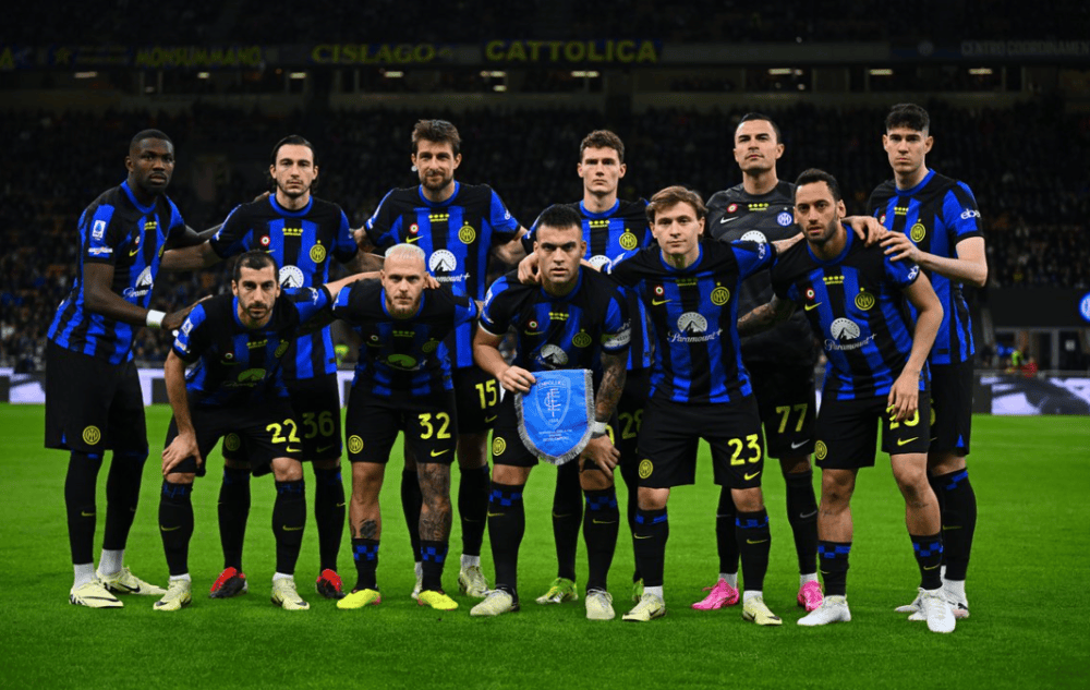 马刺队记：文班亚马＆卡斯尔后续与球队会合，但无法保证出战