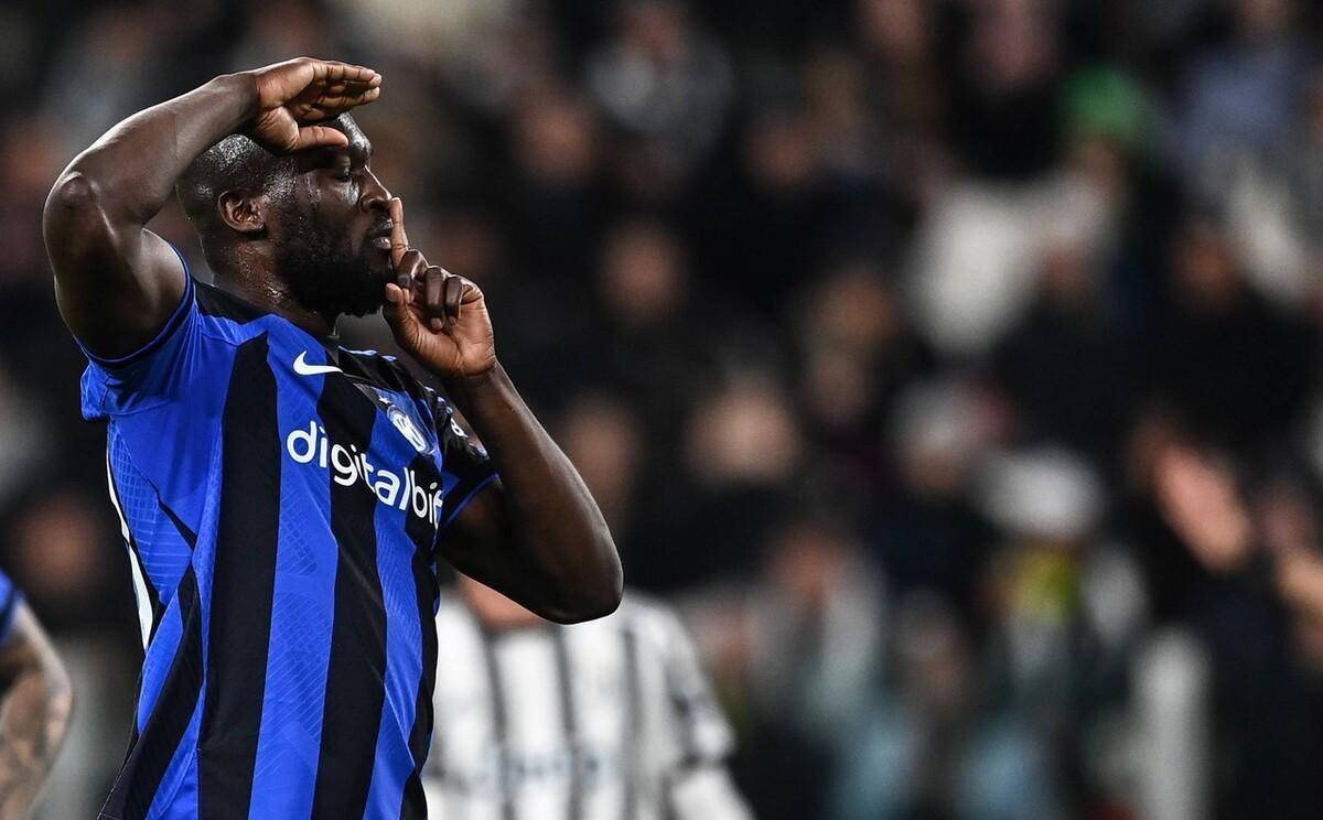 克勒舍谈法鹰转会策略：俱乐部理念清晰，清楚哪些球员能执行